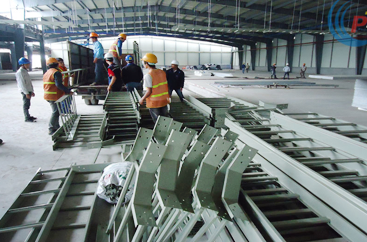 Vật liệu chế tạo thang máng cáp