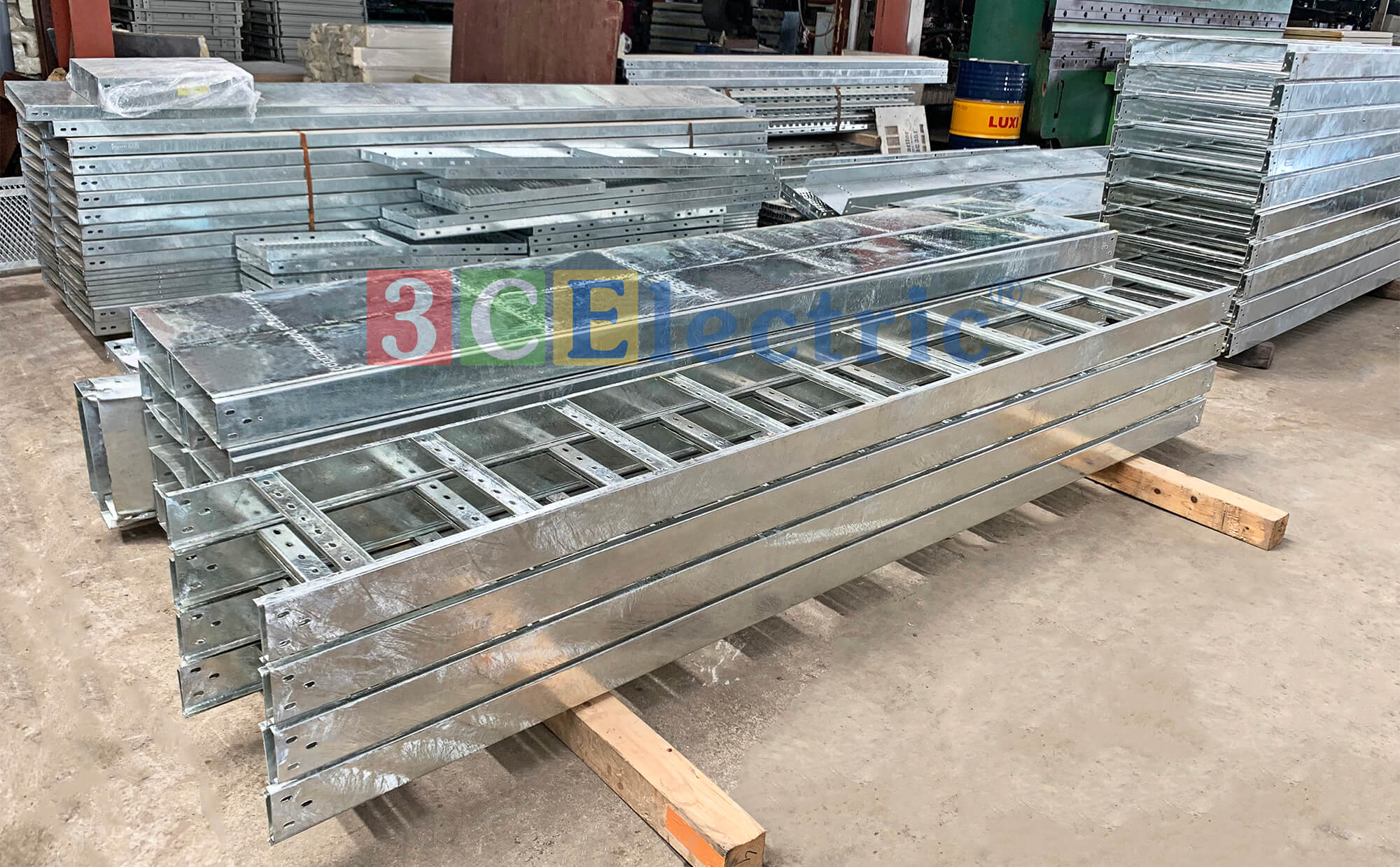 thang cáp mạ kẽm nhúng nóng Thang cáp mạ kẽm nhúng nóng