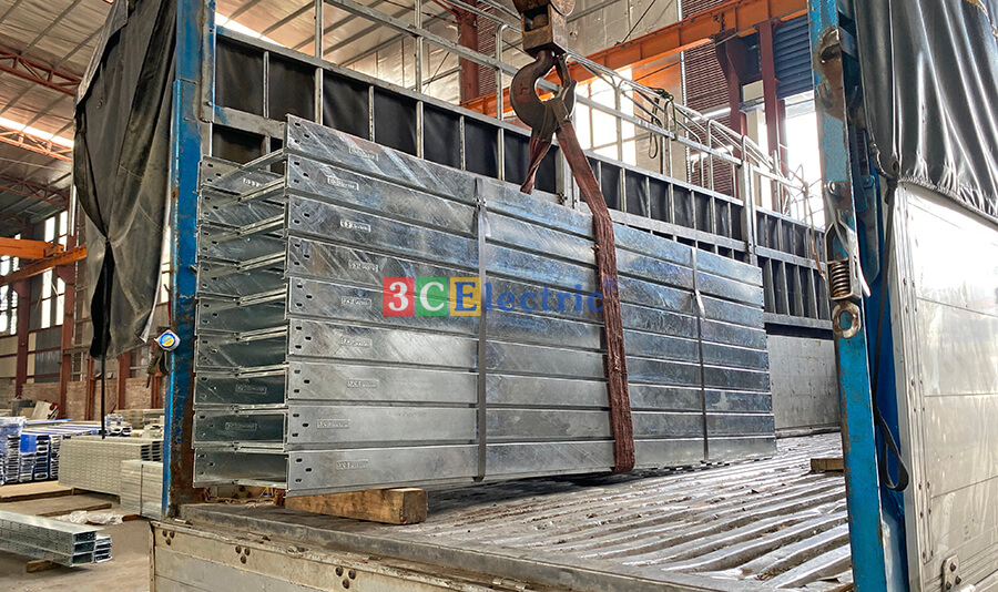 sản xuất thang cáp mạ kẽm nhúng nóng Giao hàng thang cáp mạ kẽm nhúng nóng
