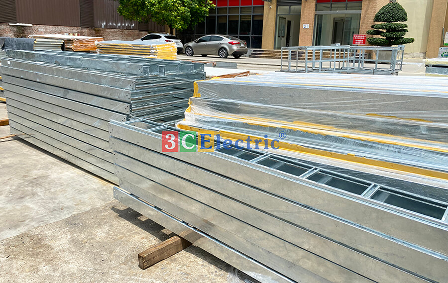 sản xuất thang cáp mạ kẽm nhúng nóng Giao hàng thang cáp mạ kẽm nhúng nóng