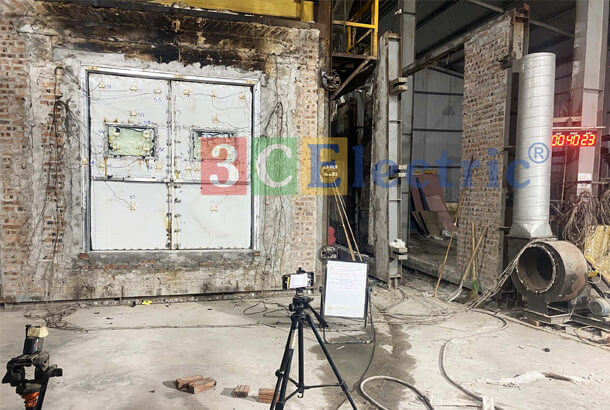 3CElectric thử nghiệm thành công mẫu cửa thép chống cháy EI90 phút 2 cánh
