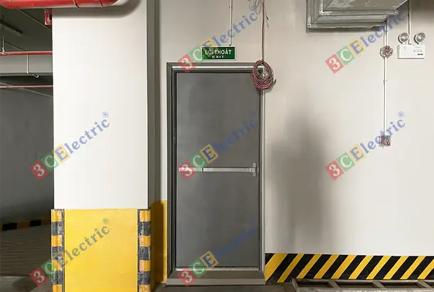 Cửa thoát hiểm 3CElectric sản xuất & lắp đặt