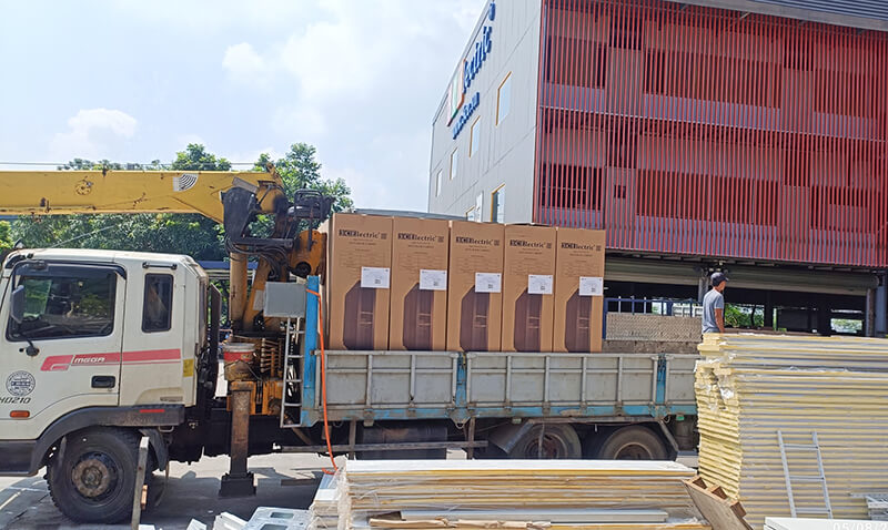 cung cấp t?rack data cho Viettel