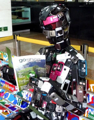 Nokia lắp ráp robot từ “dế” cổ