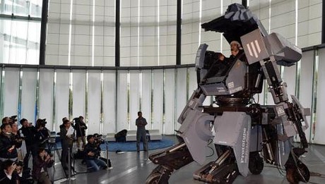 Tạo nên robot thật từ ước mơ thời còn nhỏ