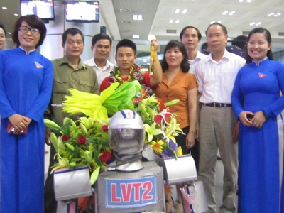 Chàng trai người Nùng sáng tạo robot cứu hộ
