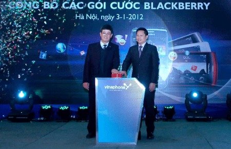 Thêm một nhà mạng cung cấp gói cước BlackBerry