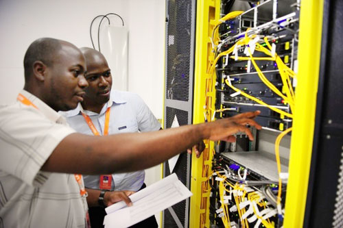 Viettel dùng công nghệ IBM phát triển 3G tại Cameroon