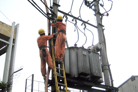 Phải đảm bảo không thiếu điện ngay từ đầu năm