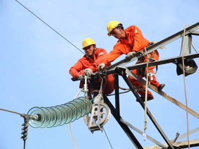 EVN lại đòi tăng giá điện ‘ngay lập tức’